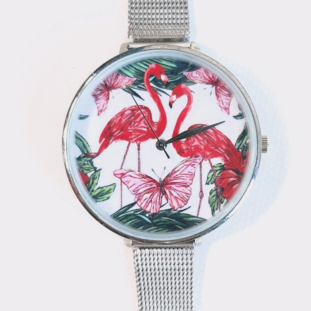 Oversized Flamingo Butterfly Ladies Quartz Watch Silver Mesh Band, New Battery